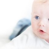 علاج حول العين اليسري عند الاطفال